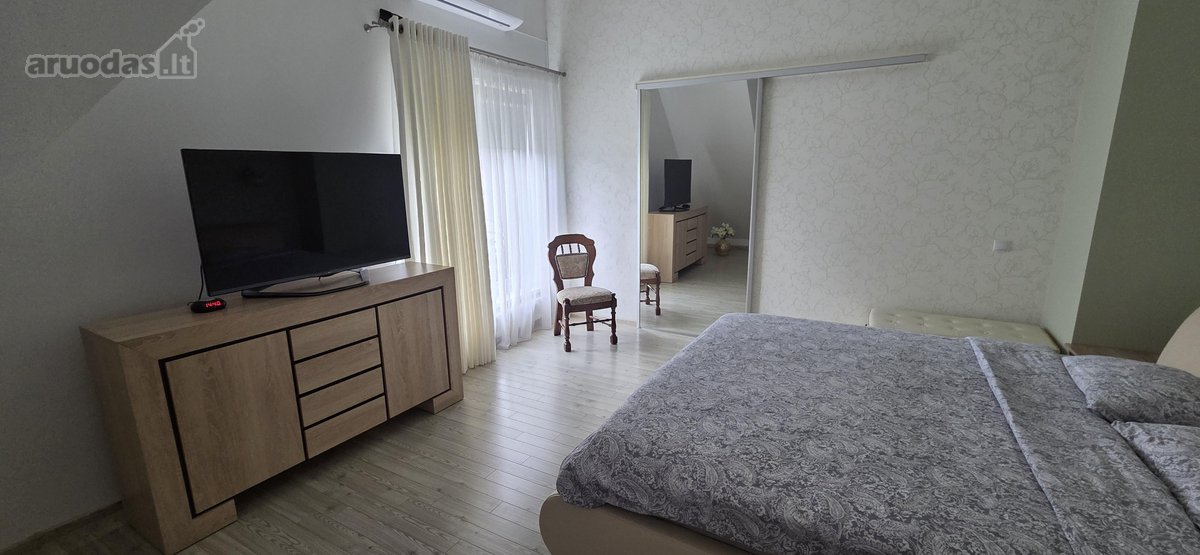 Parduodamas erdvus 2 aukštų namas su pilnai - nuotraukos Nr. 24