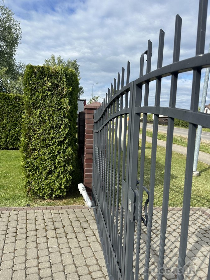 Parduodamas Erdvus Ir Pilnai Įrengtas Namas - nuotraukos Nr. 4