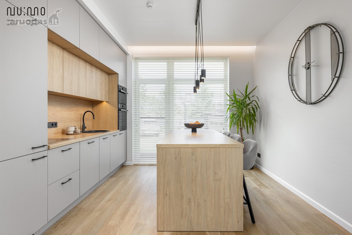Nepriekaištingos Būklės 126 m2 Ploto Namas - nuotraukos Nr. 8