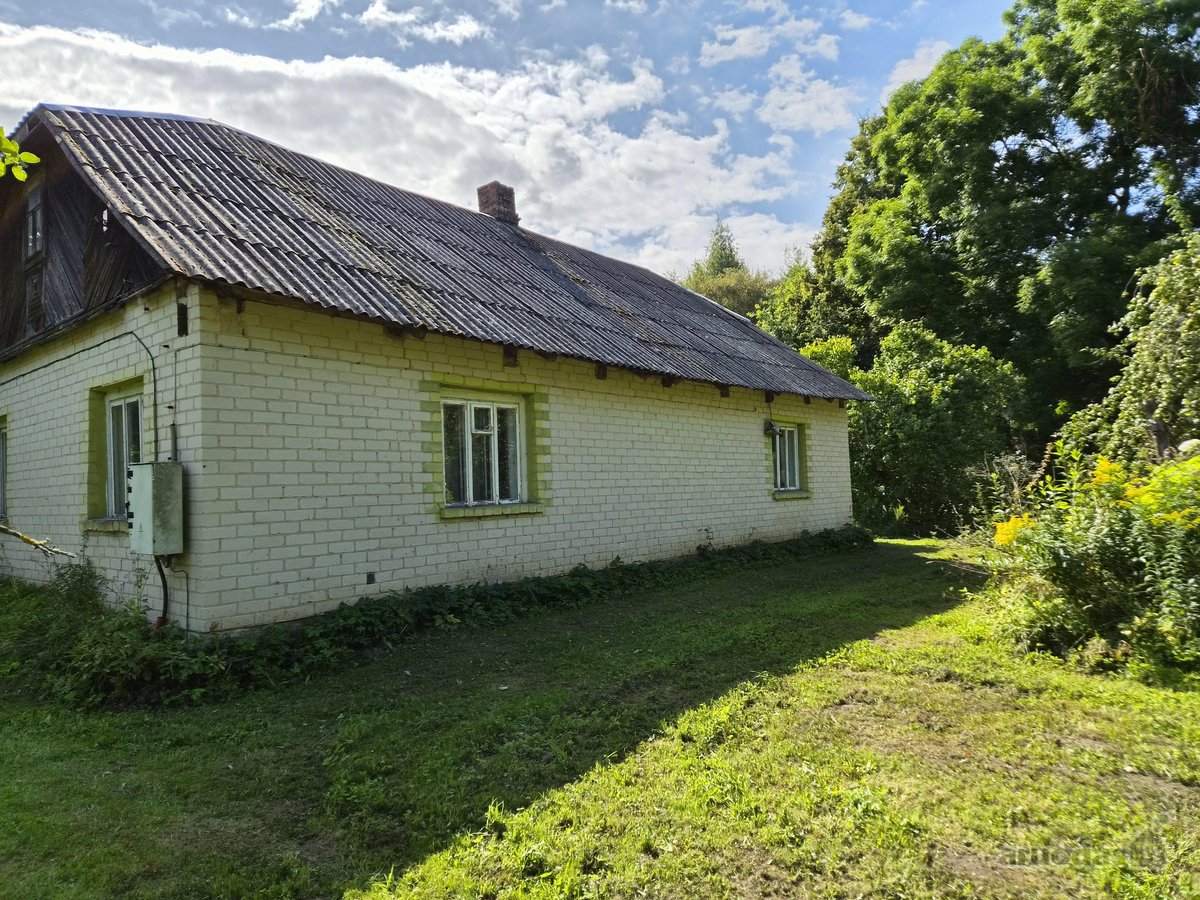 Parduodama sodyba su 5 ha sklypu – 0.39 ha - nuotraukos Nr. 2