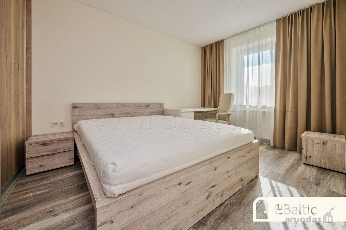 Nuomojamas erdvus namas išskirtinėje vietoje - nuotraukos Nr. 16