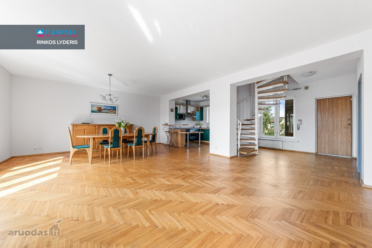 Parduodamas Itin Erdvus 4 Kambarių Butas Su - nuotraukos Nr. 8
