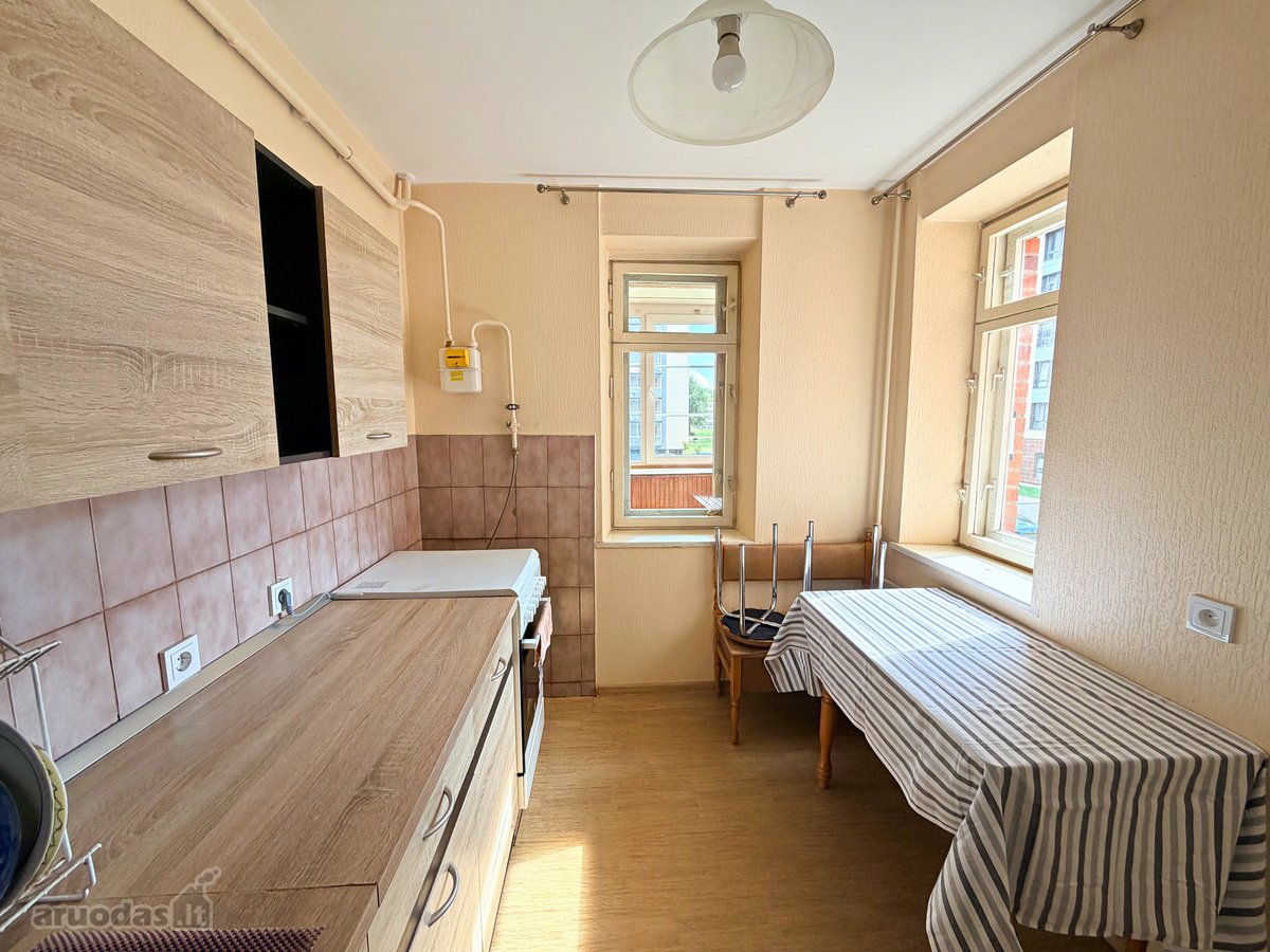 Nuomojamas tvarkingas dviejų kambarių butas - nuotraukos Nr. 5