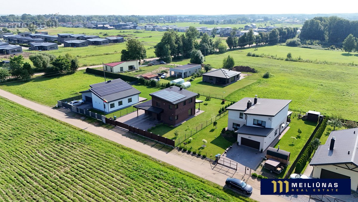 Parduodamas Jaukus Ir Erdvus Namas - nuotraukos Nr. 39
