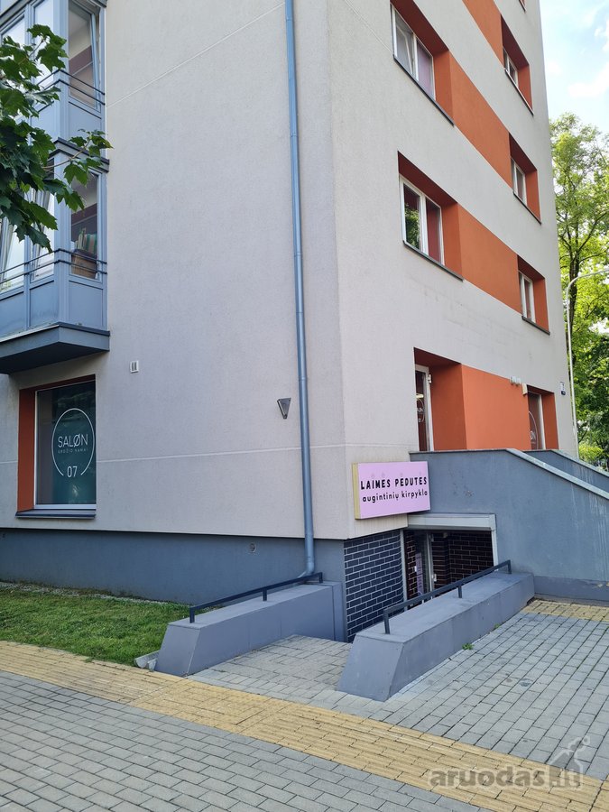 Labai geroje vietoje! Parduodamos patalpos - nuotraukos Nr. 2