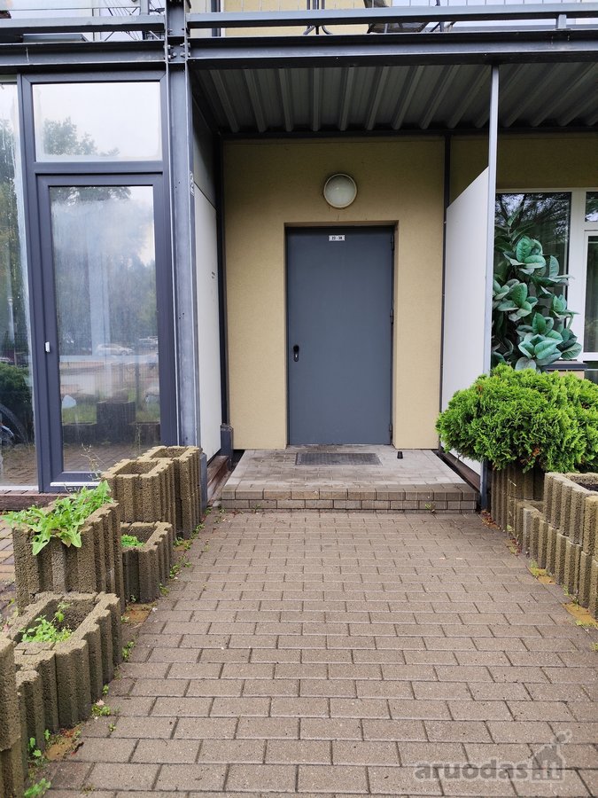 Nuomojamas šviesus 2 kambarių butas O. - nuotraukos Nr. 17