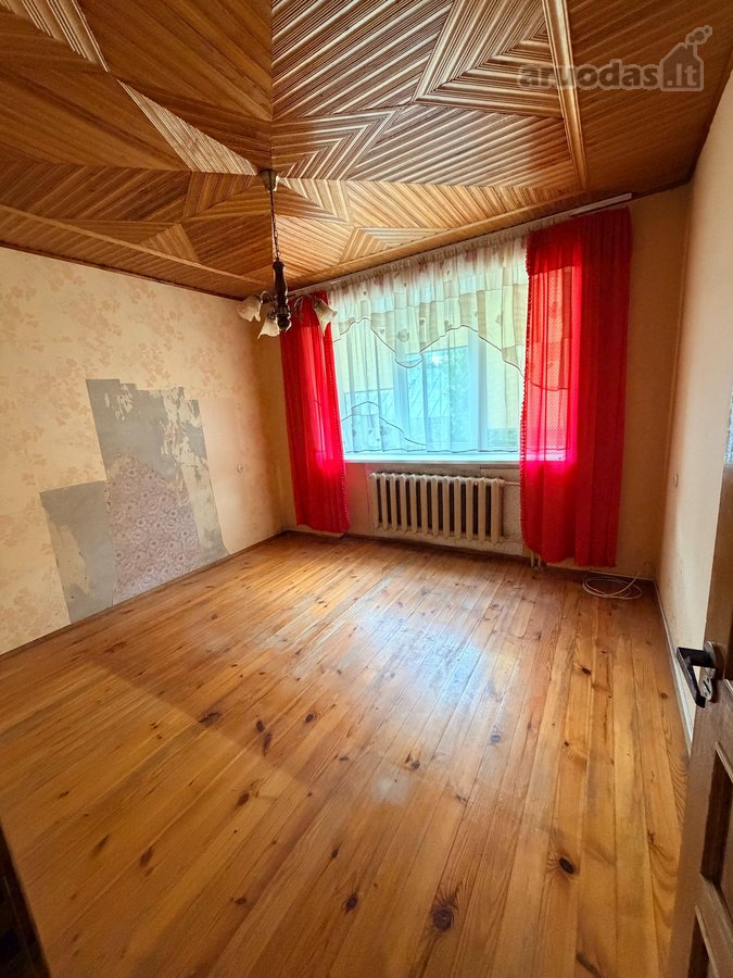 Parduodamas dviejų aukštų namas su rūsiu - nuotraukos Nr. 7