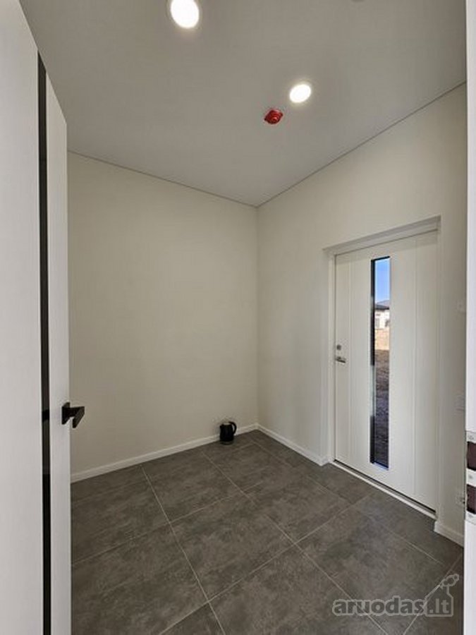 100% Baigtumas  109 kv.m.  250 000 € - nuotraukos Nr. 8