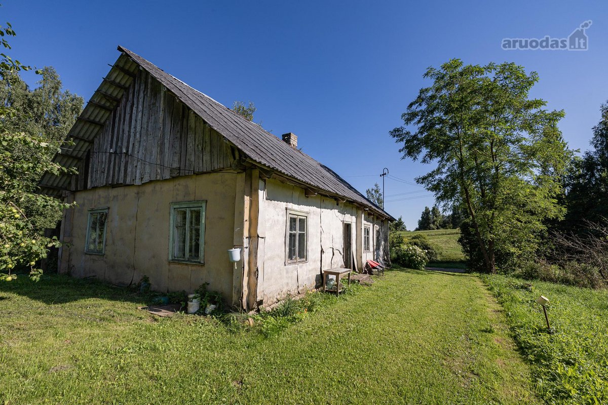 Parduodama privati sodyba su 4,5 ha žemės - nuotraukos Nr. 6