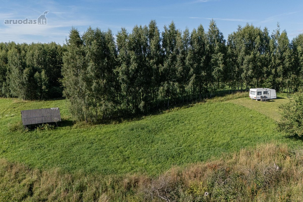 Parduodama privati sodyba su 4,5 ha žemės - nuotraukos Nr. 15