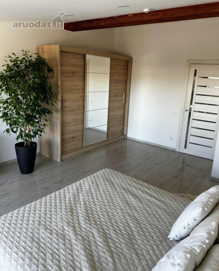 Nuomojamas butas nuosavo namo trečiame aukšte - nuotraukos Nr. 8