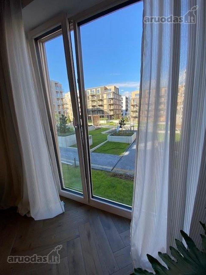 Nuomojamas 2 kambarių butas yra netoli centro - nuotraukos Nr. 9