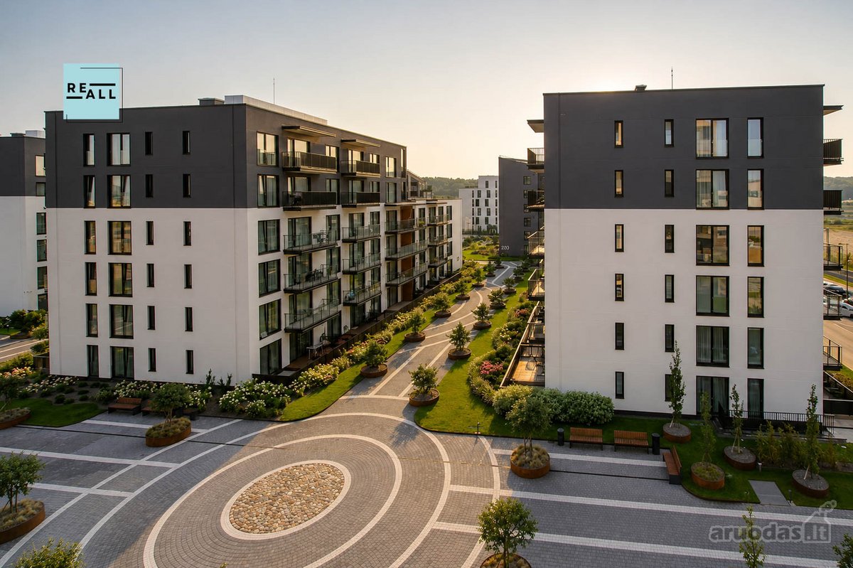 Nuomojamas modernus ir erdvus 3 kambarių - nuotraukos Nr. 19