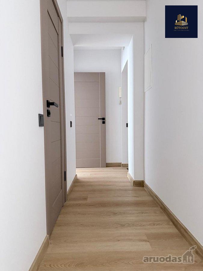 Dizainerio įrengtas 2 kambarių butas miesto - nuotraukos Nr. 8