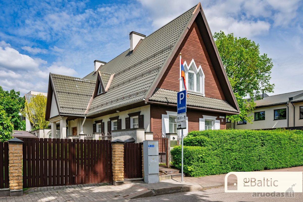 Unikalus namas Žvėryne, itin ramioje vietoje. - nuotraukos Nr. 2