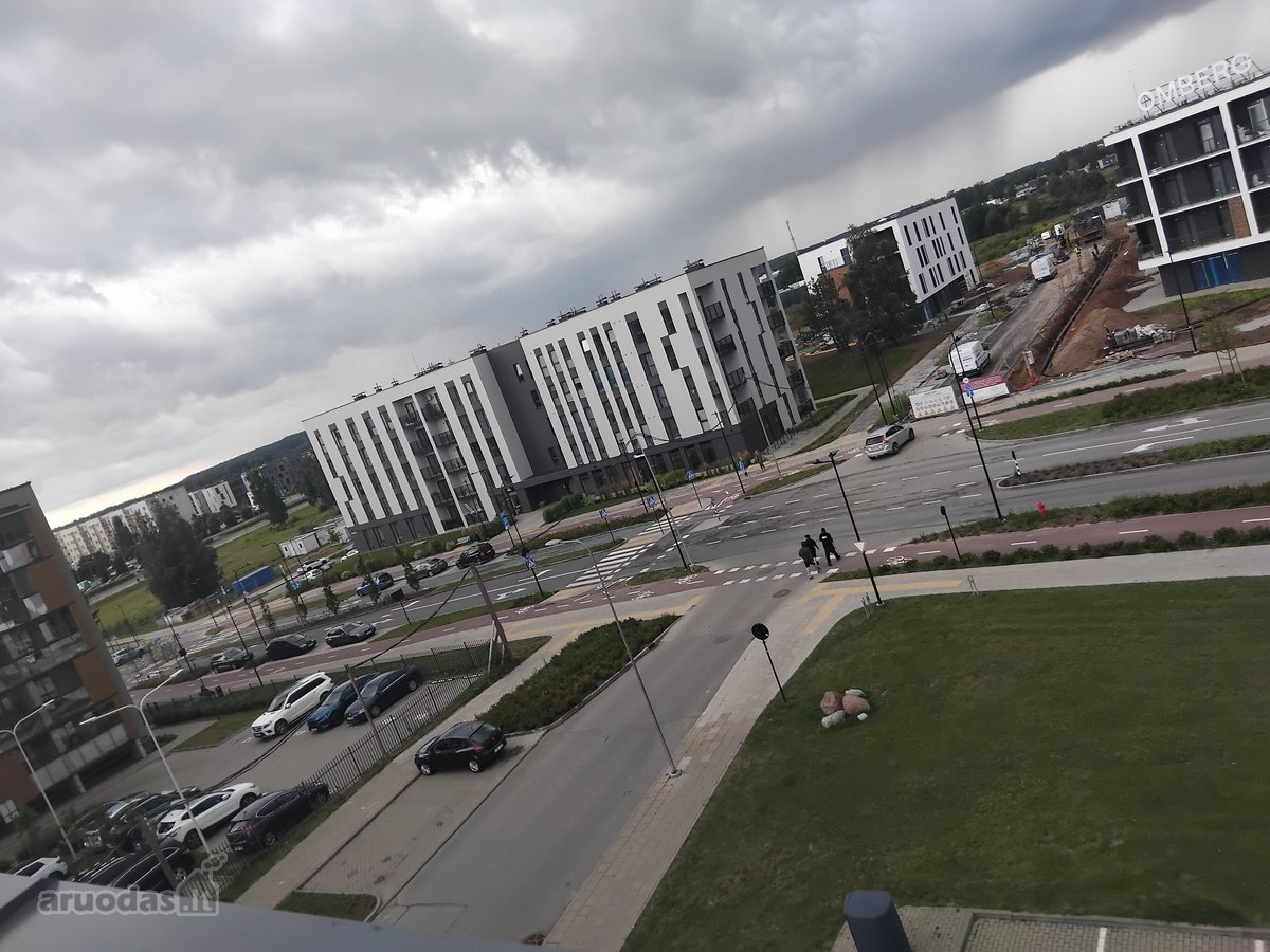 Patekimas į pastatą tik su magnetiniu žetonu - nuotraukos Nr. 2