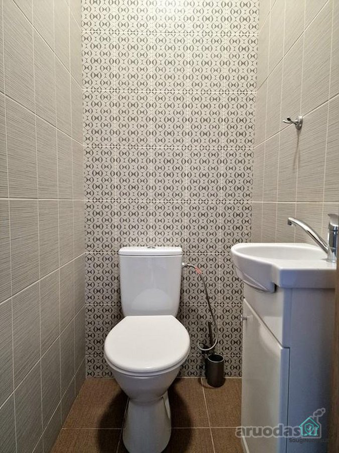 Išnuomojamas erdvus bei šviesus 3 kambarių, - nuotraukos Nr. 9