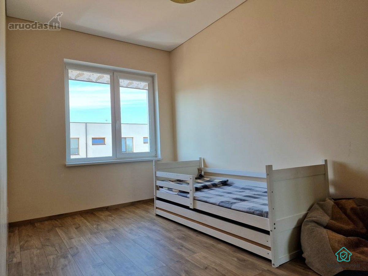 Išnuomojamas erdvus bei šviesus 3 kambarių, - nuotraukos Nr. 16