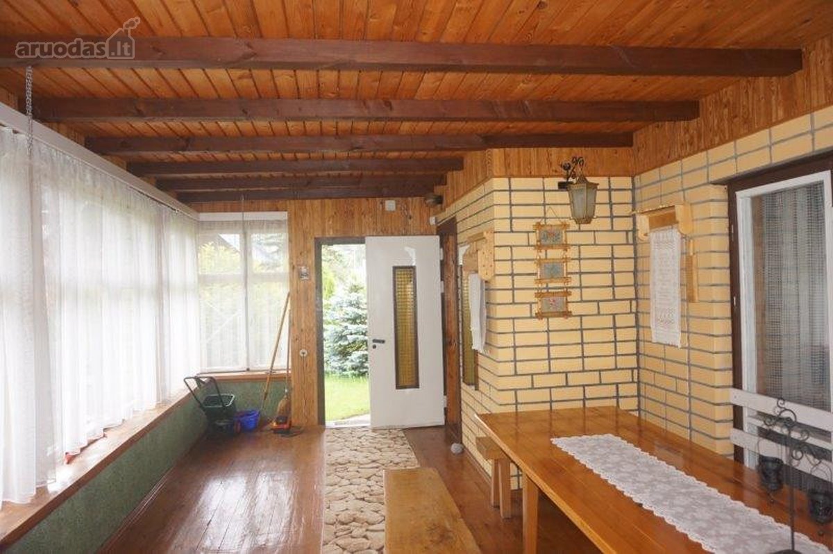 Parduodamas sodo namas su aptvertu medine - nuotraukos Nr. 5