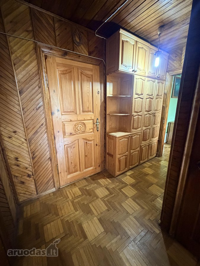 Parduodamas jaukus ir erdvus 3 kambarių butas - nuotraukos Nr. 2