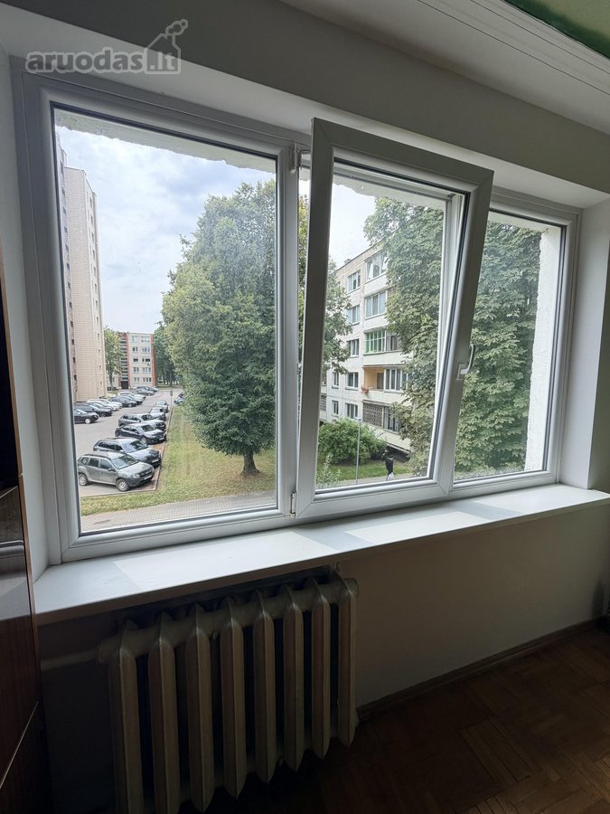 Parduodamas jaukus ir erdvus 3 kambarių butas - nuotraukos Nr. 8