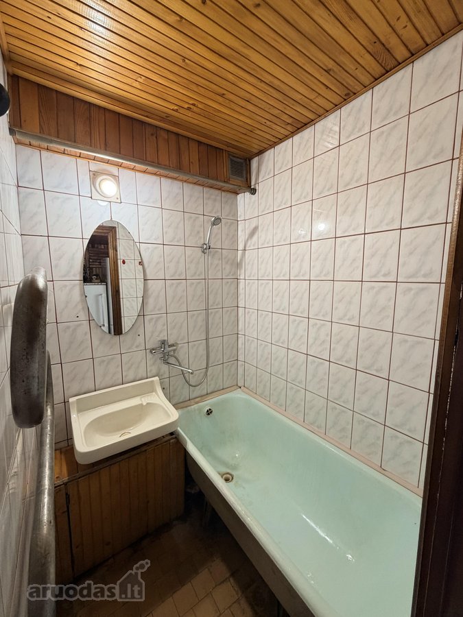 Parduodamas jaukus ir erdvus 3 kambarių butas - nuotraukos Nr. 13