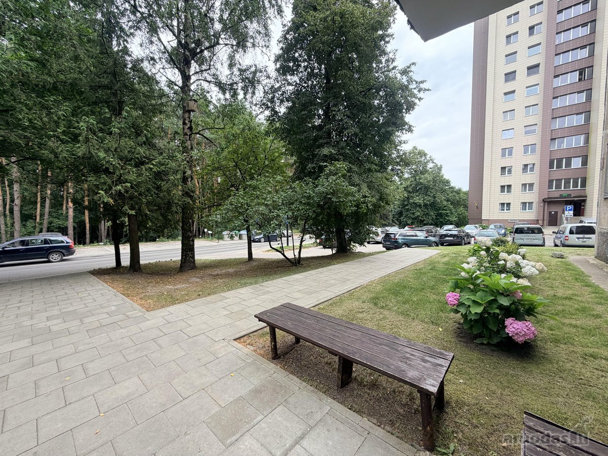 Parduodamas jaukus ir erdvus 3 kambarių butas - nuotraukos Nr. 15