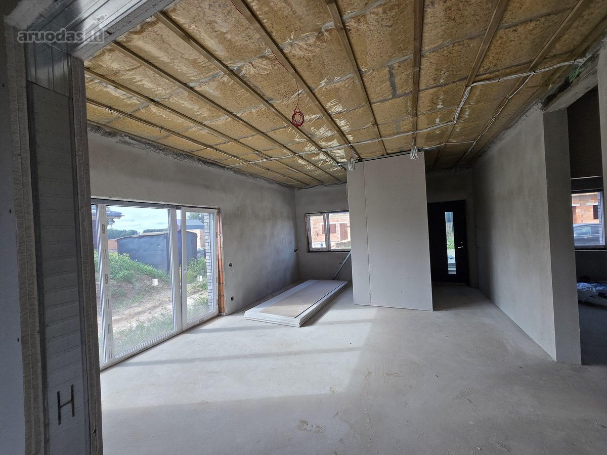 Naujas 75 M² Sublokuotas Namas Bajoruose - nuotraukos Nr. 3