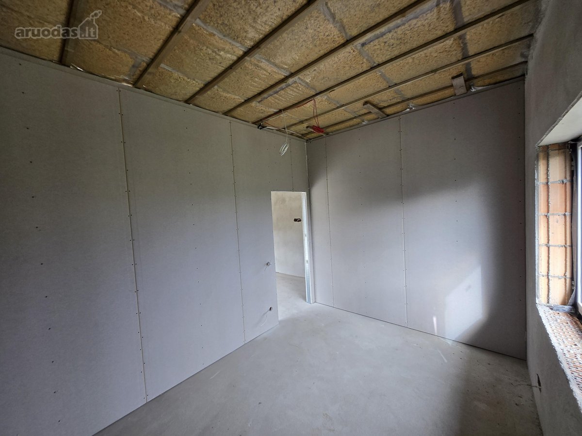 Naujas 75 M² Sublokuotas Namas Bajoruose - nuotraukos Nr. 11