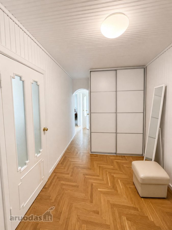 Nuomojamas naujai suremontuotas jaukus šiltas - nuotraukos Nr. 2