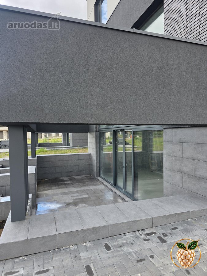 Modernios architektūros namai šalia ežero – - nuotraukos Nr. 11