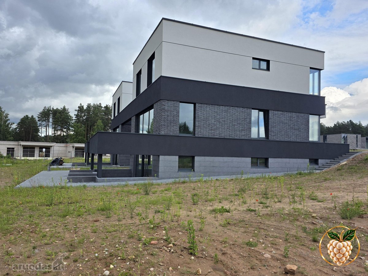 Modernios architektūros namai šalia ežero – - nuotraukos Nr. 14
