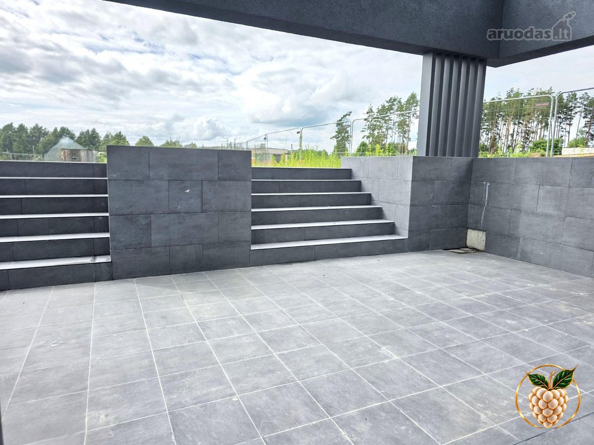 Modernios architektūros namai šalia ežero – - nuotraukos Nr. 28