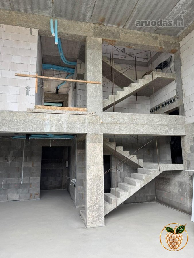 Modernios architektūros namai šalia ežero – - nuotraukos Nr. 16