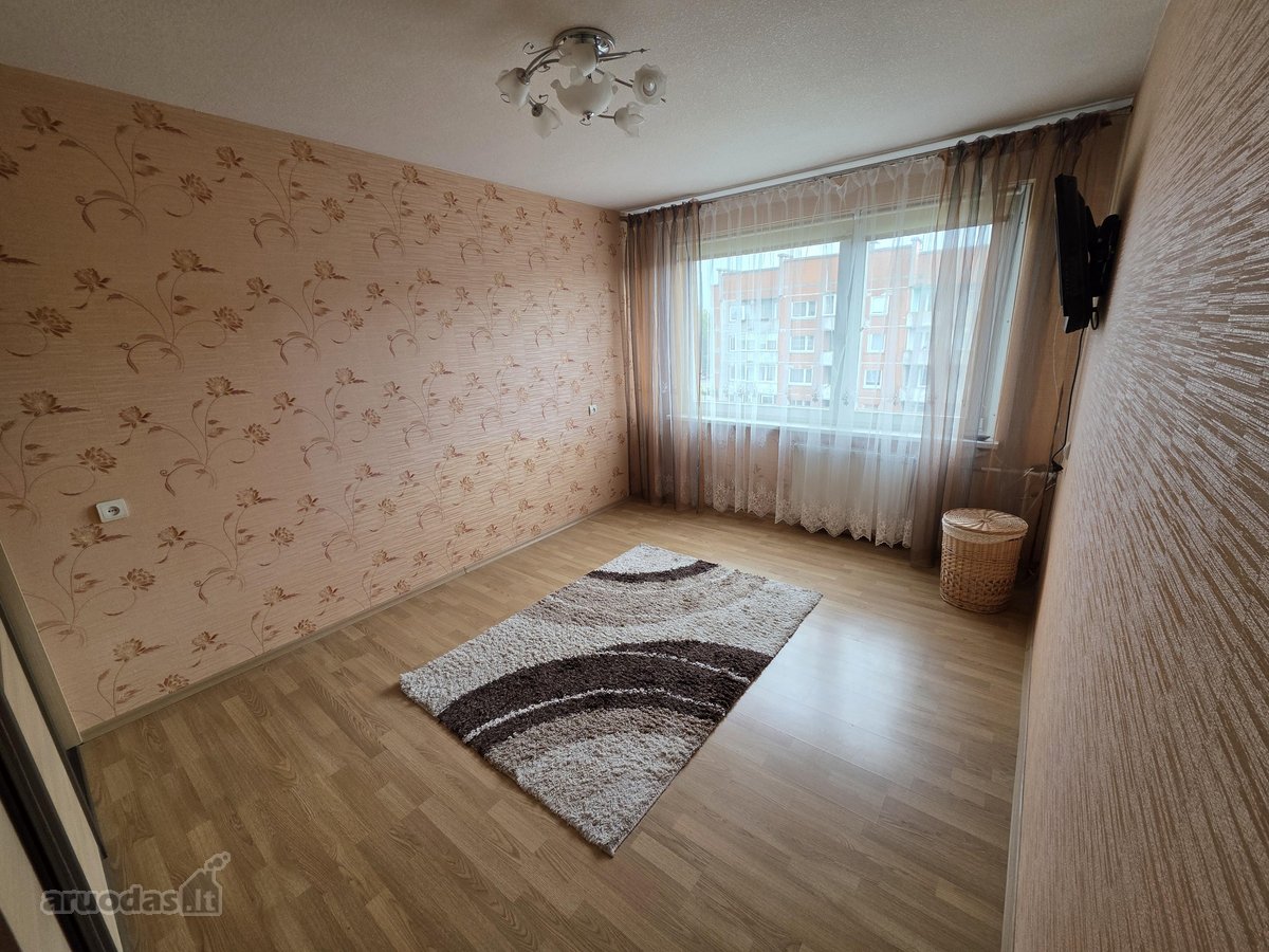 Išnuomojamas 3 kambarių butas ilgalaikei - nuotraukos Nr. 5