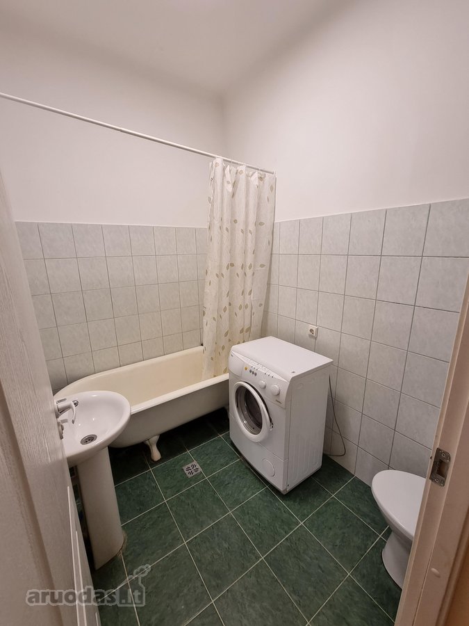 Išnuomojamas 1 kambarys 3 kambarių bute - nuotraukos Nr. 12