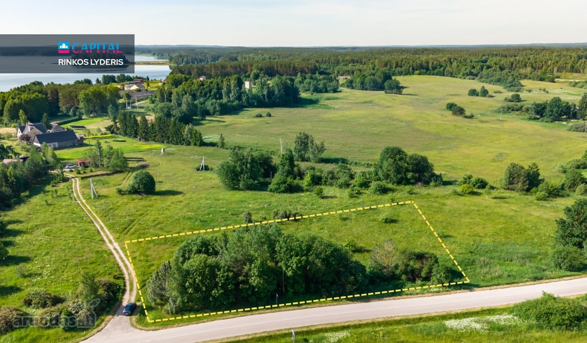 Molėtų Rajone, Joniškio Miestelyje, Ežerų - nuotraukos Nr. 9