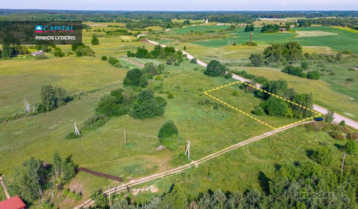Molėtų Rajone, Joniškio Miestelyje, Ežerų - nuotraukos Nr. 11