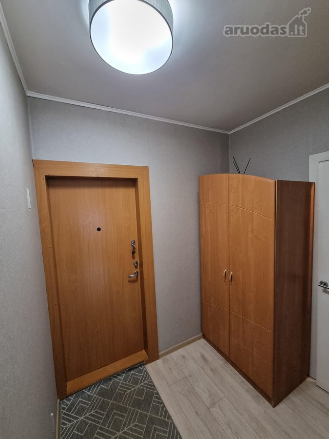 Išnuomojamas erdvus ir šviesus 2 kambarių - nuotraukos Nr. 6