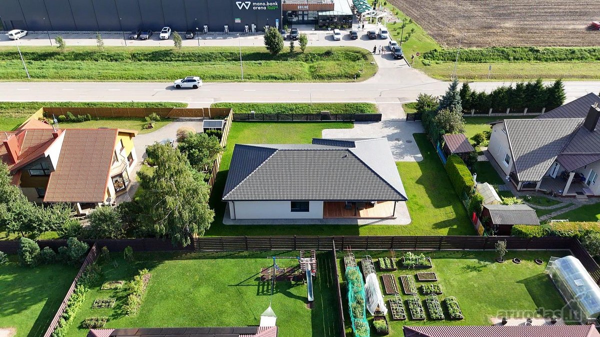 Išnuomojamas šiuolaikiškas, 4 kambarių vieno - nuotraukos Nr. 2