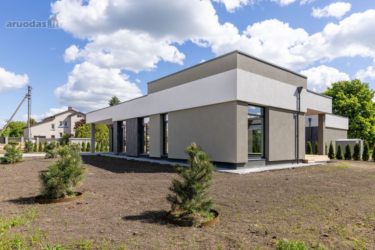 Pilnai įrengtas naujos statybos namas - nuotraukos Nr. 18