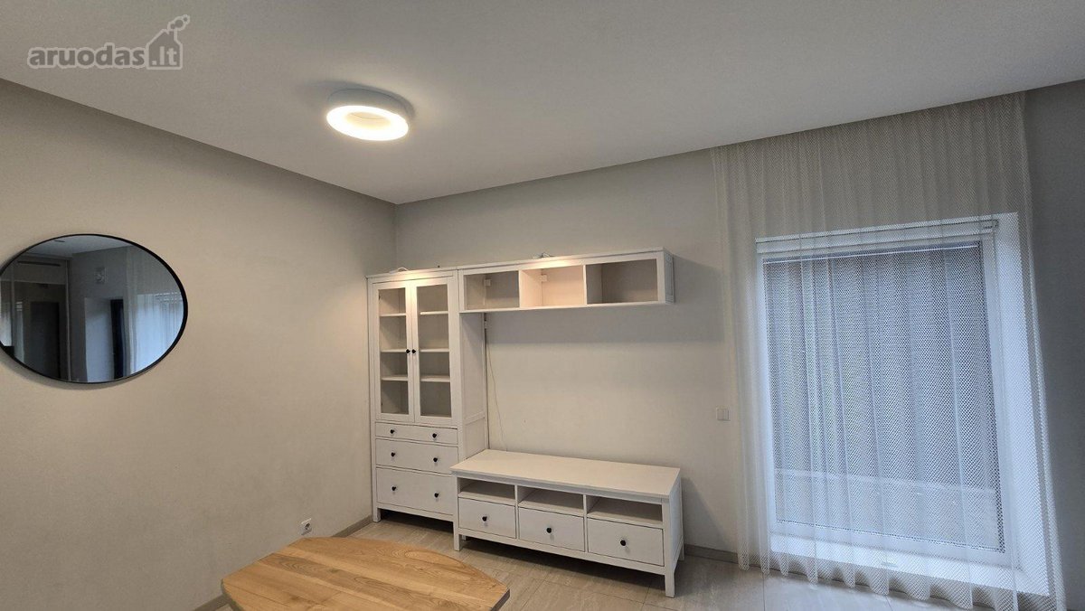 Jaukus 2 aukštų namas su privačiu vidiniu - nuotraukos Nr. 7