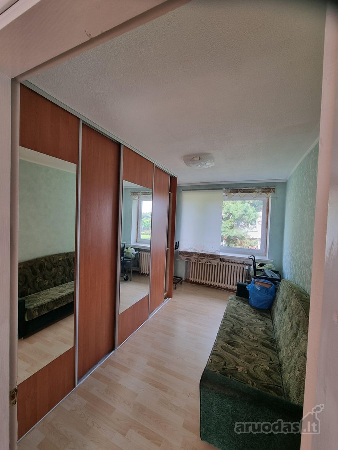 Parduodama pusę namo. Pirmas 45m2, rūsys 55m2. - nuotraukos Nr. 5