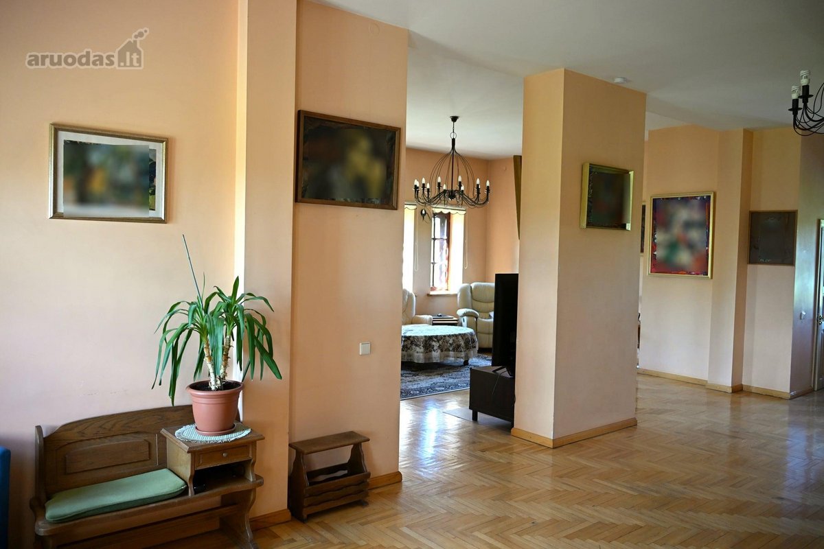 Parduodamas išskirtinio išplanavimo, solidus - nuotraukos Nr. 18