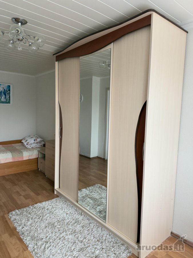 Parduodamas erdvus ir šviesus 3 kambarių - nuotraukos Nr. 6
