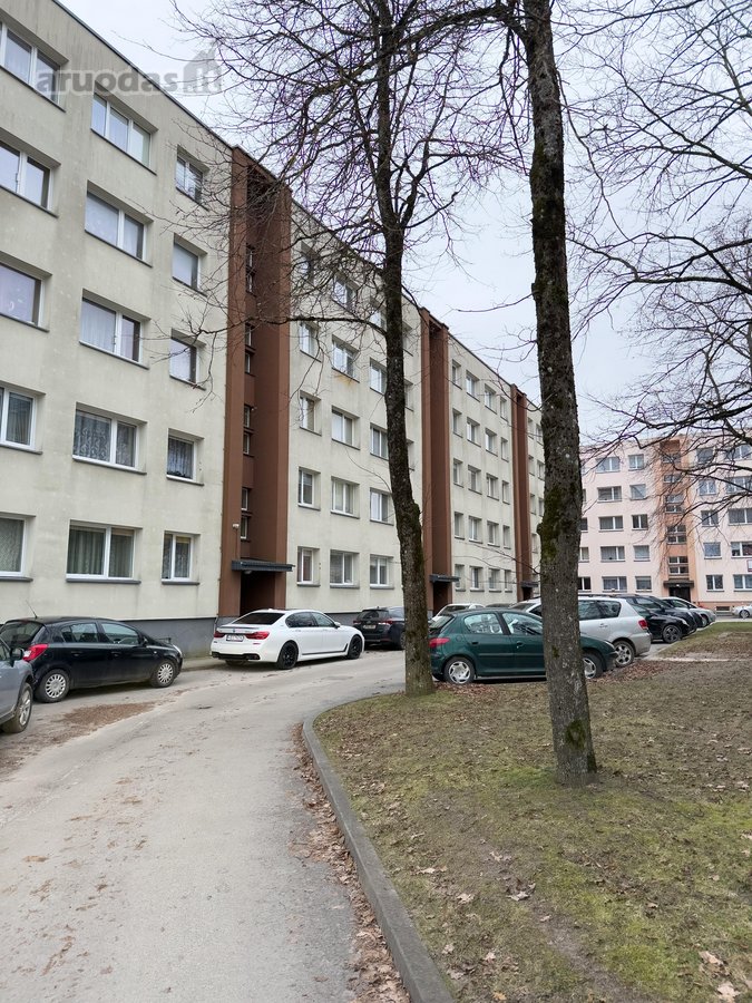 Parduodamas erdvus ir šviesus 3 kambarių - nuotraukos Nr. 21