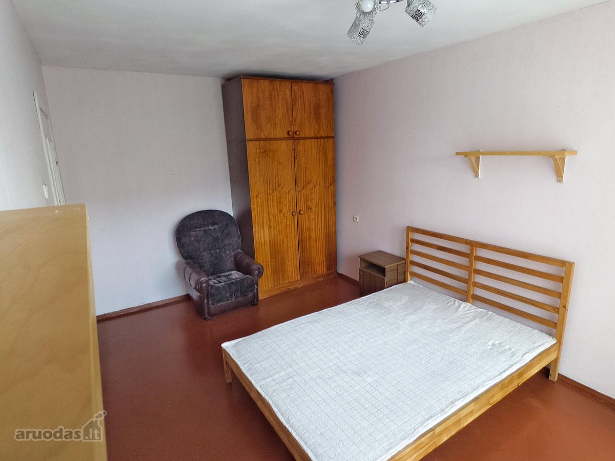 Nuomojamas Erdvus 2 Kambarių Butas – Šalia - nuotraukos Nr. 7