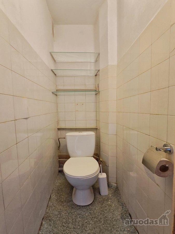 Nuomojamas Erdvus 2 Kambarių Butas – Šalia - nuotraukos Nr. 11