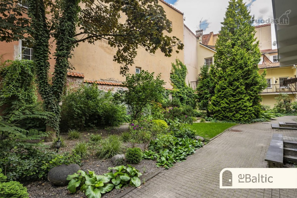 Erdvus trijų kambarių butas su vaizdais į Šv. - nuotraukos Nr. 37