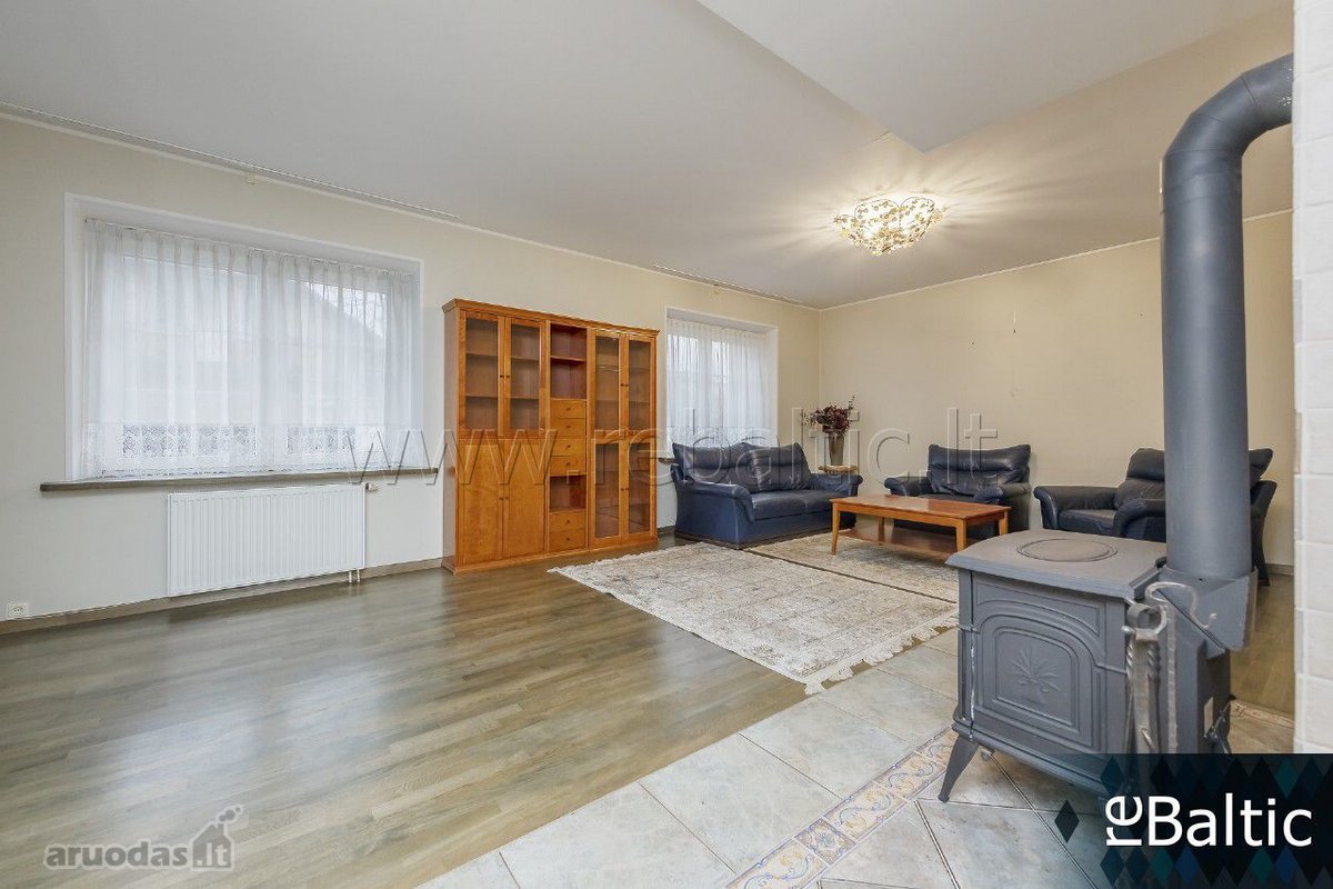 Prestižinis namas ambasadų rajone Žvėryne - nuotraukos Nr. 4